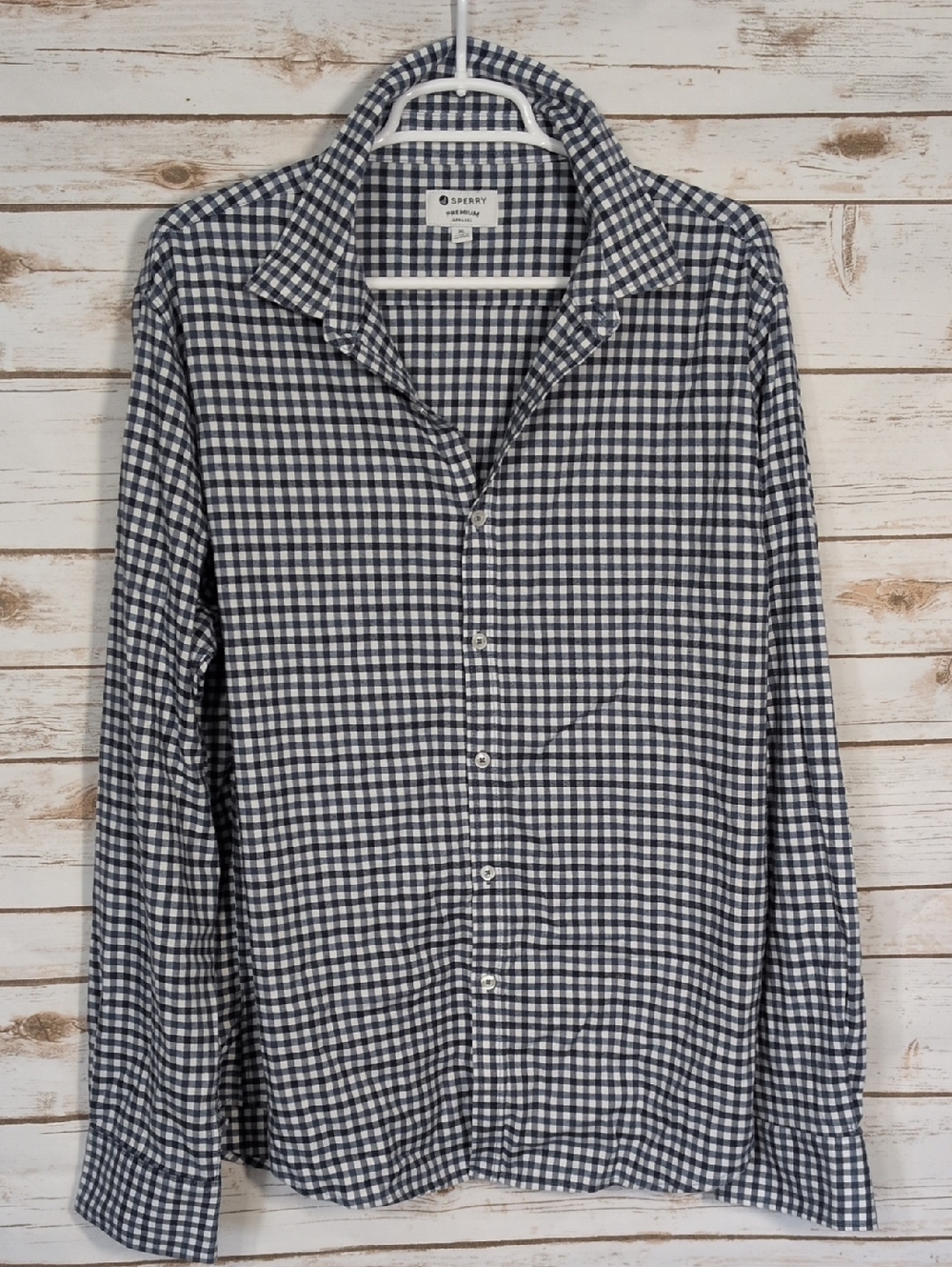 Sperry Navy and White Gingham Long-Sleeve Button-Down Shirt